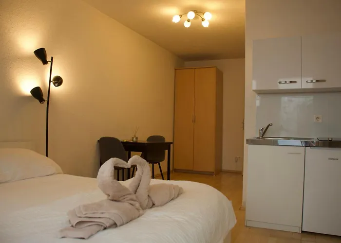 Modern City Apartment For 2 I Free Parking