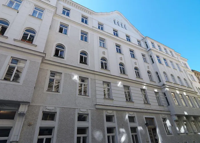 Kaiser Apartments