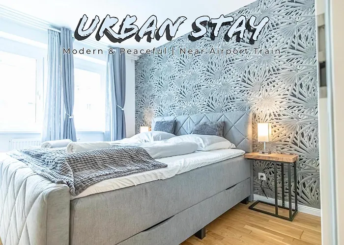 Sweet 1Br &1Lr With Balcony, 9 Min To City Center