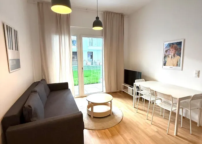 Brand New, Central Apartment With Own Garden
