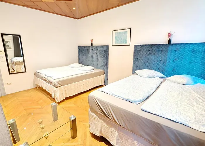 Comfortable Apartment In Wiener Stadthalle Area