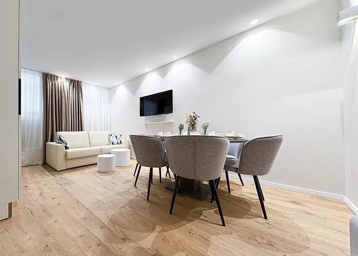 1 Bdr - Apartment Emerald, Right Near Schoenbrunn Palace