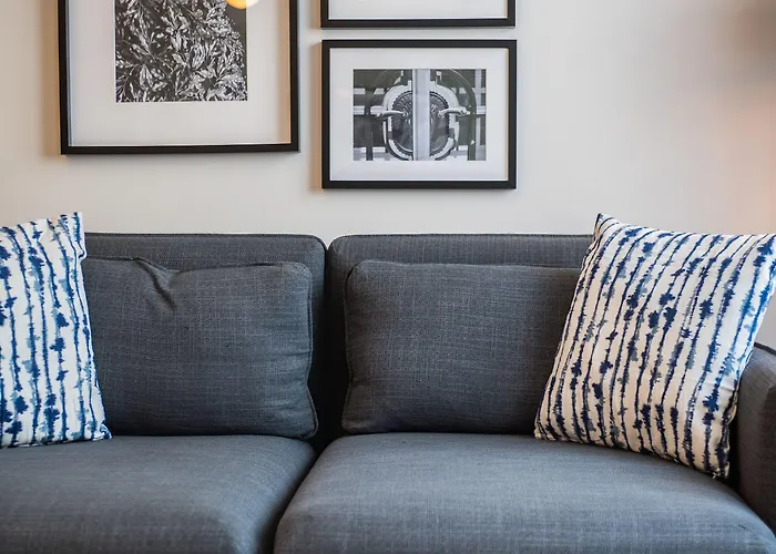 Jimmy'S Apartments Suites
