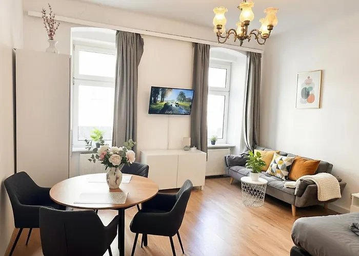 Stylish Vienna City Loft - Two Bed Rooms For 5 Person With Cute Balcony