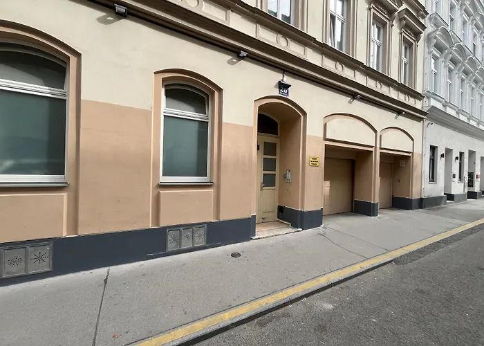 Street Living Hotel - Apartments