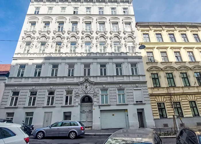 Apartment Sobieskiplatz By Interhome