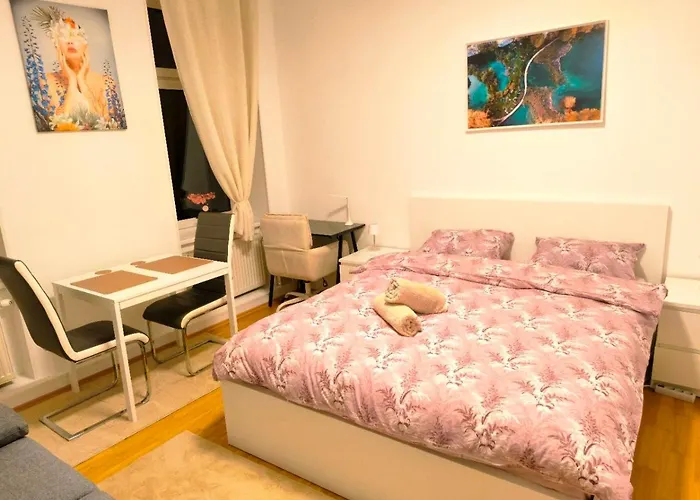 Cozy And Lovely Private Room - 15 Min To Vienna Centre