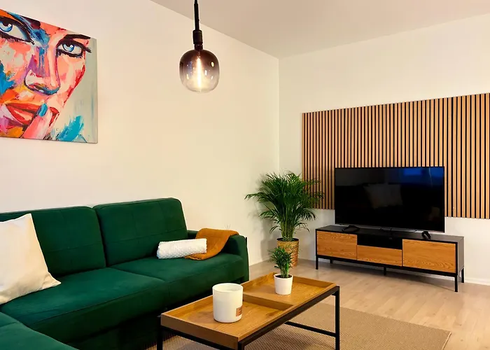 Wien Home - Bright 70M2 Apartment - 2 Min Metro