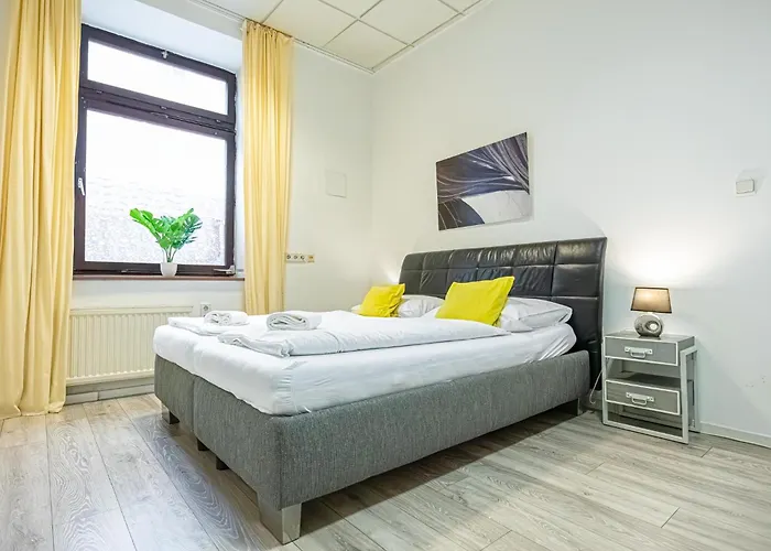 Bright 1BR Apt, Prime Vienna Location&WIFI