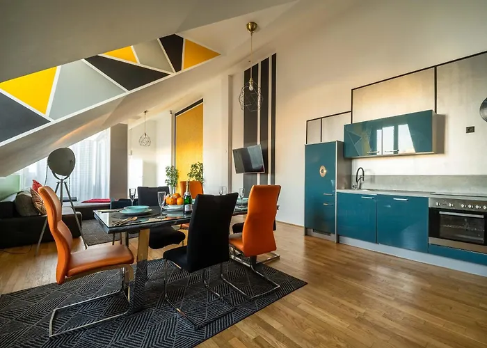 3Br Apartment With Balcony Near Naschmarkt City Center