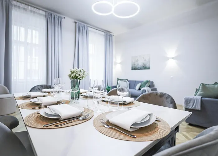 3 Bdr - Apartment Elegance, In Vienna'S City Center