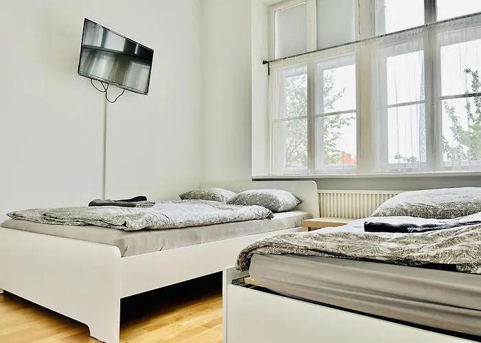 Cosy Long-Term Apartment With Free Parking