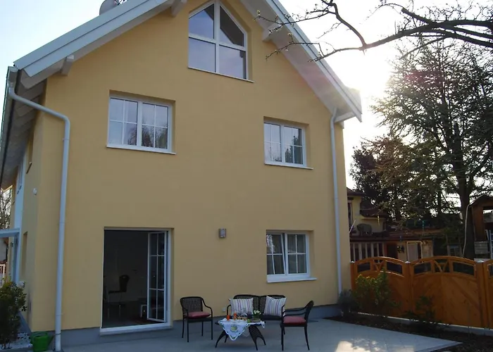 Apartment Florian 1 In Bezirk 21-Floridsdorf By Interhome