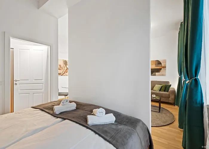 Nuell Residences 01 - New Studio Close To Main Station