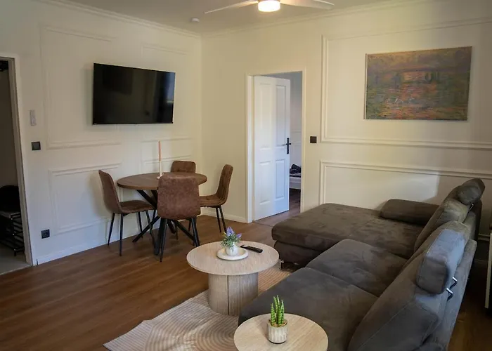 Family Apartment Schoenbrunn I Modern & Zentral
