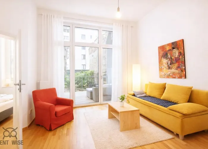 Lovely Home Private Terrace