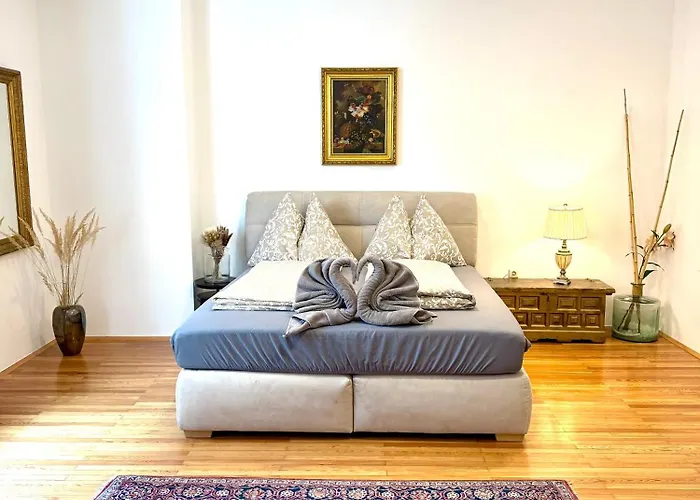 Comfy Central Apartment 93 Sqm