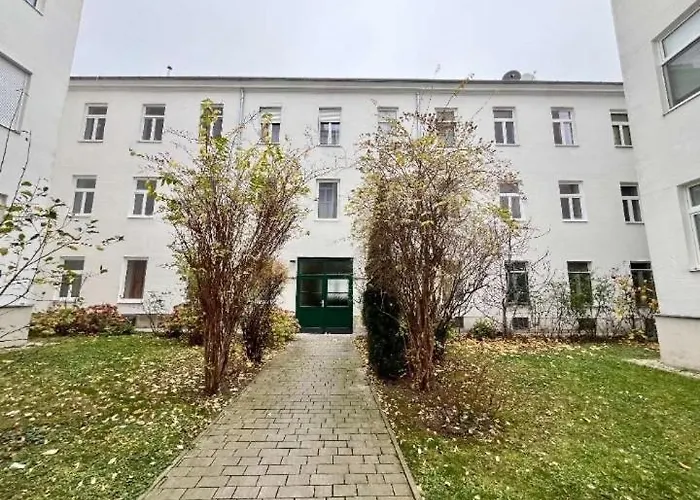 Central Garden Apartments