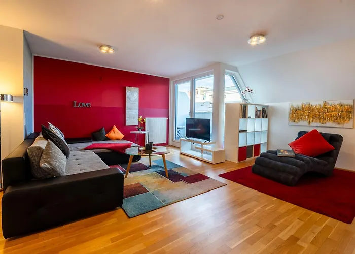 Premium Duplex 2Br For 6 With Balcony Near City Museums Metro U3 U2
