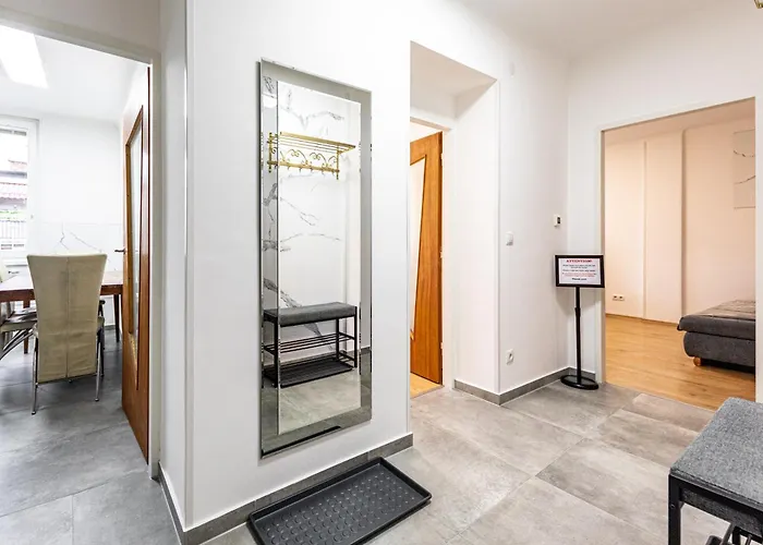 Peaceful & Connected By Jr City Apartments