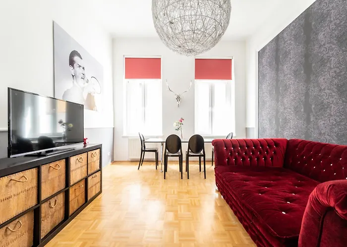 Urban 1Br Near Metro
