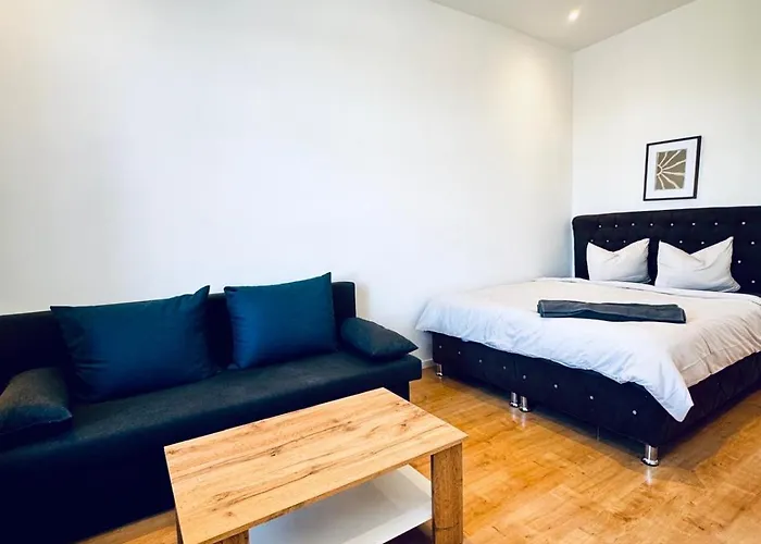 Comfortable Private Rooms In 3Br Apartment Near Kaufpark Alterlaa