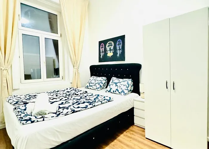 Spacious Private Rooms In 5Br Apartment Near Atzgersdorf Station