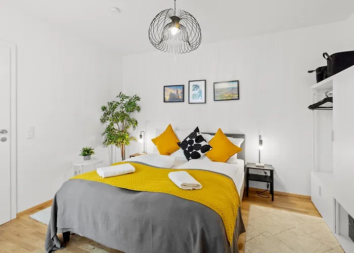 Balcony Apartment I On-Site Parking 19,90 Per Day