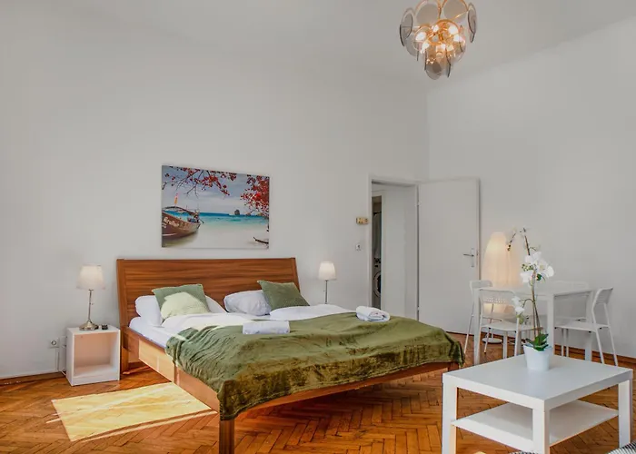 Stylish 2Br Apartment In Central Vienna