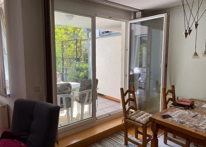 Central 3 Bed-Room Apartment With A Terrace In Neubaugasse-Lindengasse 1070