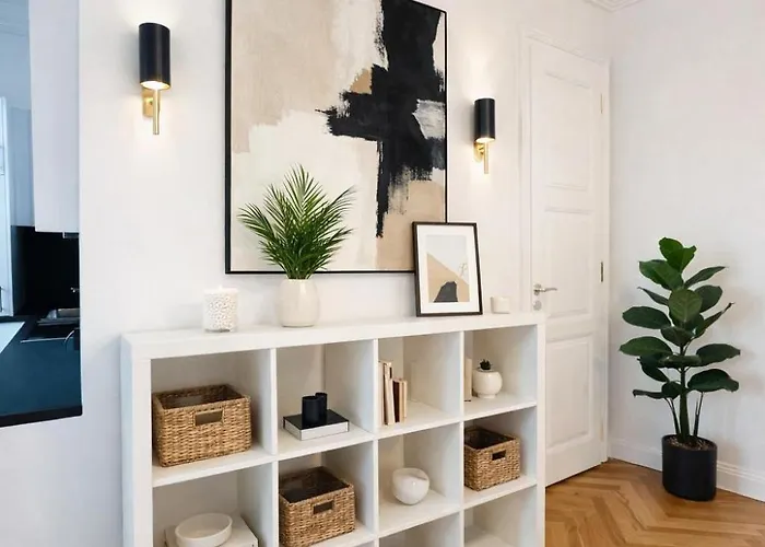 Modern Apartment Close To Subway & Vineyards