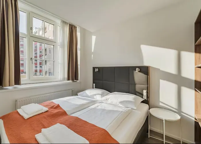 Central Serviced Bianca Apartment
