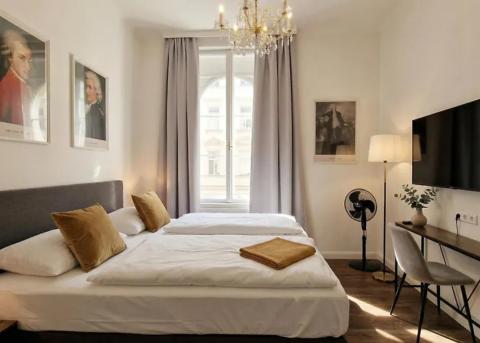 Pension Mozart - Vienna Center, Self Check-In
