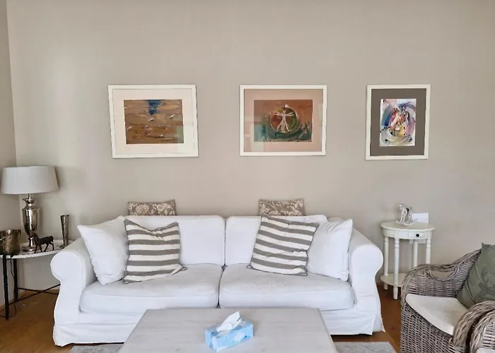 Traumwohnung Wiener Altbau - Zentral-