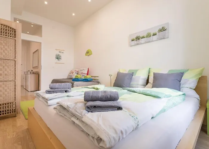 Family-Sized Apartment With Excellent Layout