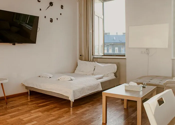 Charming Private Rooms In The Heart Of The City