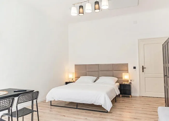 Cozy 1Br Apt Near Schoenbrunn & Westbahnhof