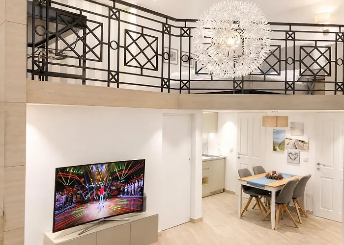 Zeus Design Loft Apartments