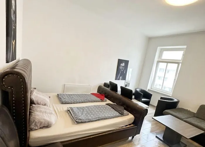 Comfortable Studio Stay Close To Fac Platz