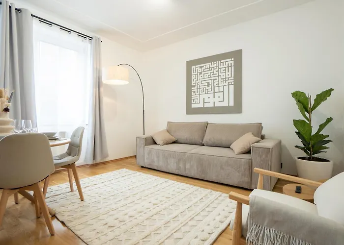 Spacious studio in prime location