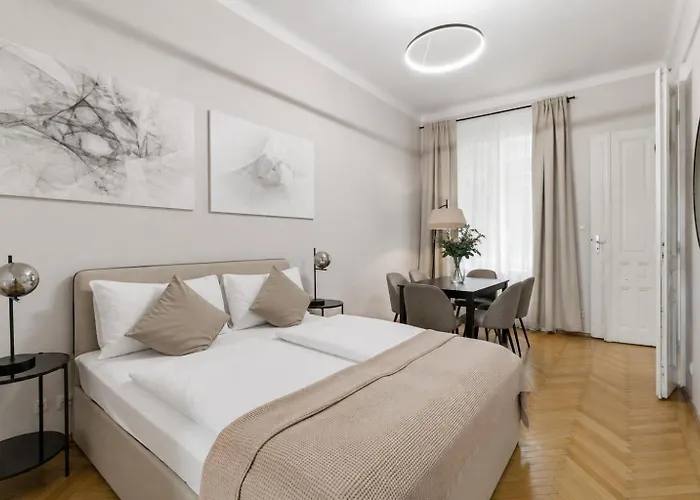 Close To Stadthalle I 5 Min To Lugner City