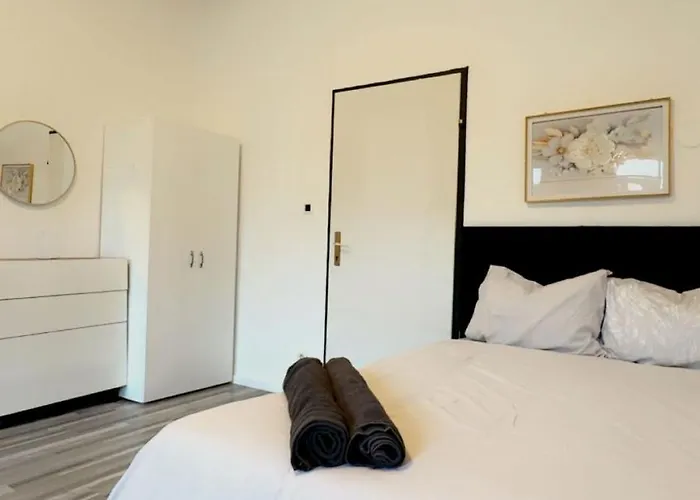 Easy Access To Center, Near Akh 2Br Apt W Wifi, For Long Term