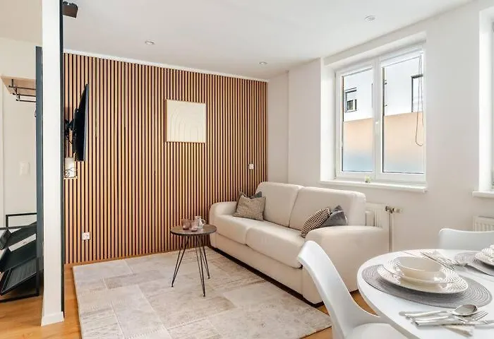 Modernes Studio Wien 18 , 3 Min Zur U6, Privater Eingang & Ruhe