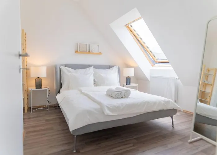 Prater Park Small Penthouse