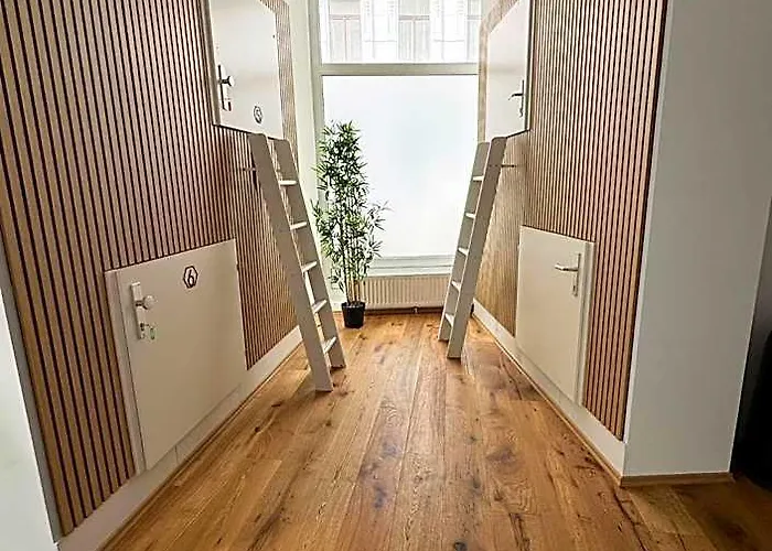 Robin Wood Capsule Hostel