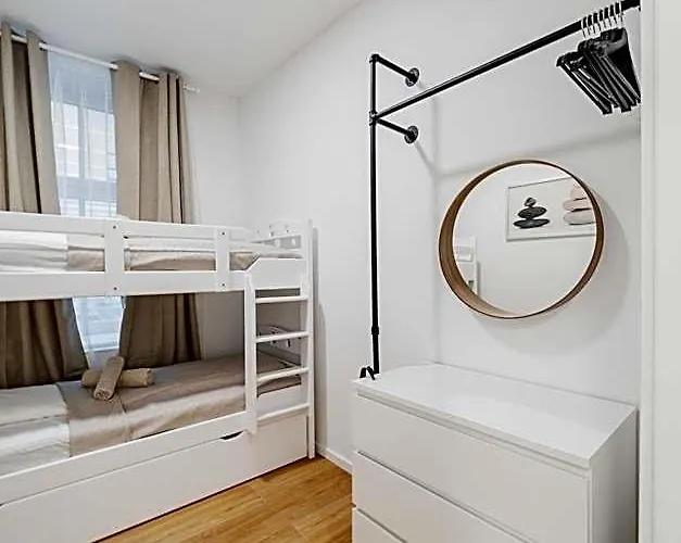 Central City Rooms By Home2