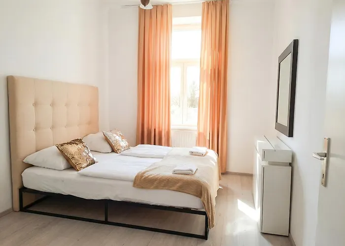 Pleasant 1Br Apt Perfect For Short & Long Stays