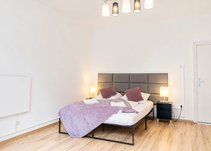 Comfy 2Br Apartment Best For Long Stay