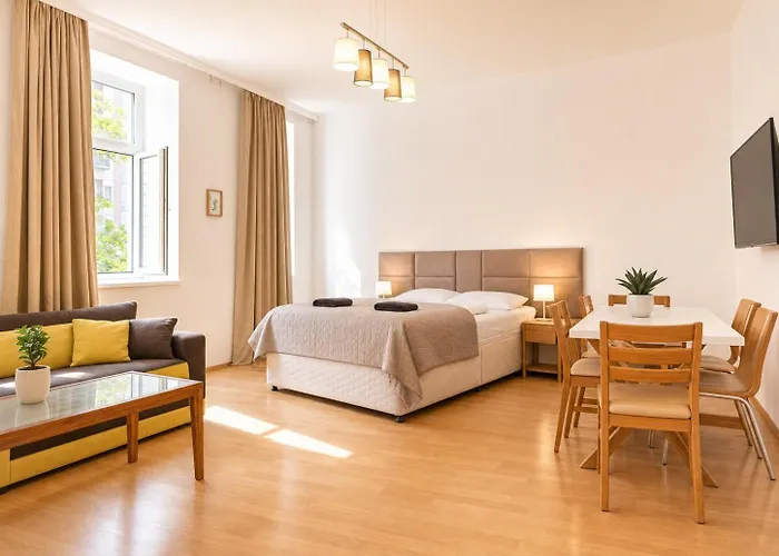 3Br Apartment With Nice Location In Vienna For Long Stays