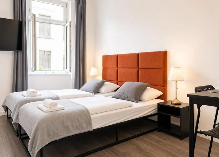 Modern & Cozy 1Br Apt For Long Stay With Tv & Wifi